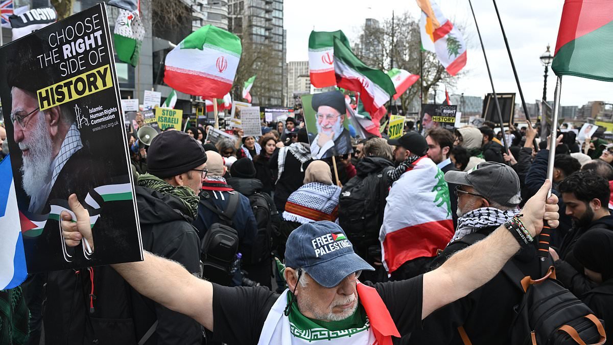 ROBERT HARDMAN: As the Ayatollah's apologists chanted 'From the River to the sea', I heard strains of 'God Save the King' floating across the Thames