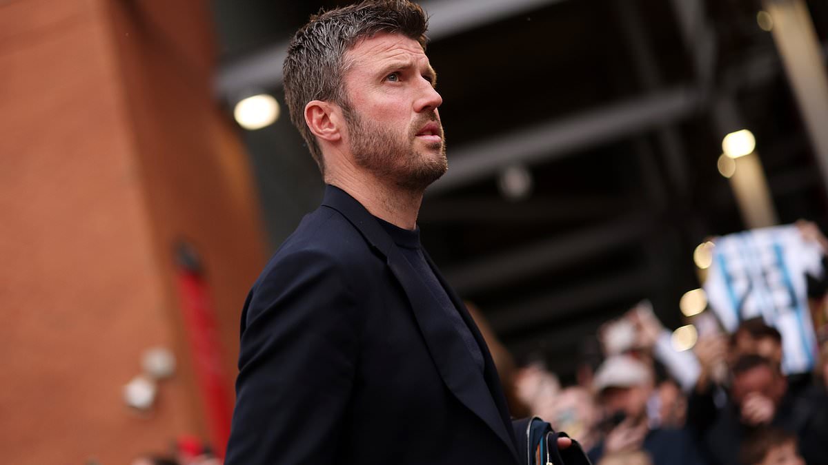 Manchester United vs Leeds - Premier League LIVE: Latest score, team news and updates as Red Devils eye crucial win against bitter rivals to fuel Champions League push