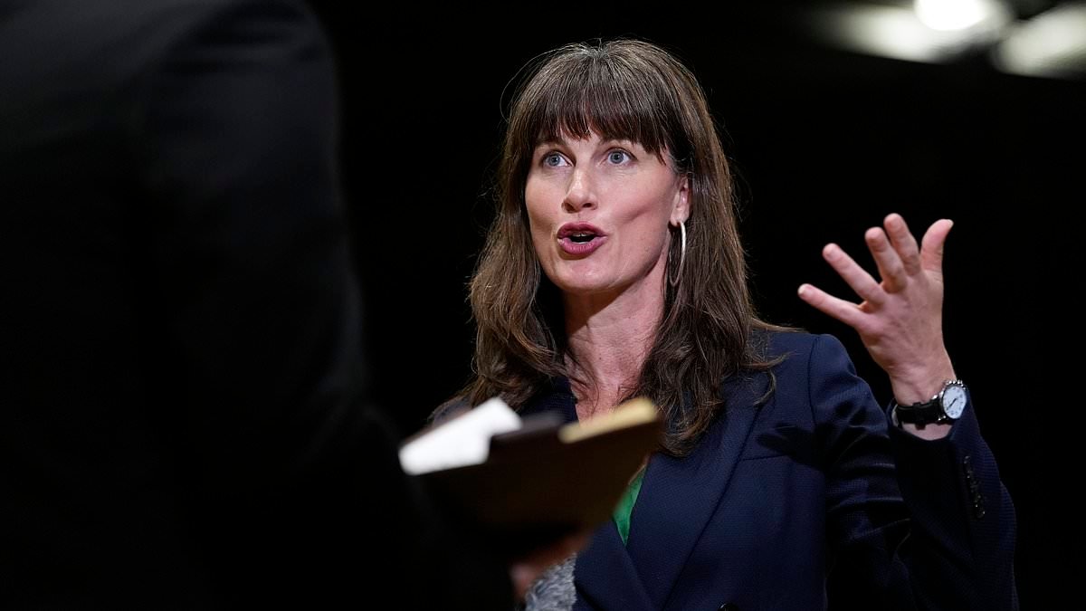 Green Party deputy leader admits she knows nothing about her party's plans to limit motorway speed limits to 55mph