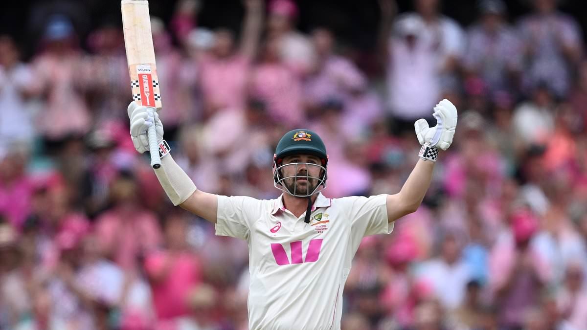 Travis Head and Steve Smith's centuries help Australia close on 518-7 on day three of fifth Test, the England bowler staring at an unwanted record and Usman Khawaja's emotional reception: ASHES BREAKFAST