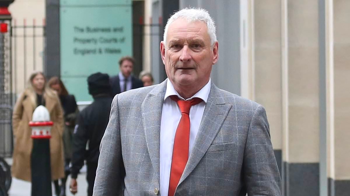 Builder 'left with virtually nothing' from mother's £5million fortune sues his sister after she 'squandered inheritance on meals at The Ivy'