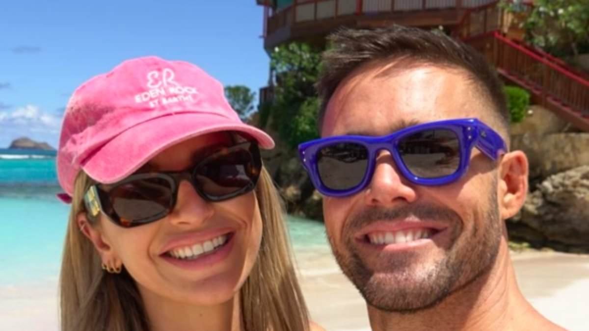 Vogue Williams shares a glimpse of her 'dream night in' as she shows support for Sophie Habboo and Jaime Laing's new show after wedding snub drama