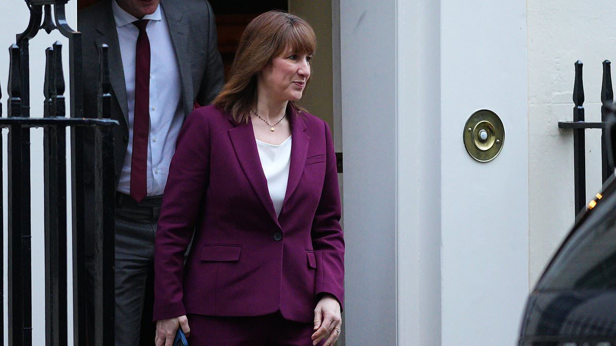 Rachel Reeves brands critics of benefits splurge RACIST as Labour boasts about law scrapping two-child cap reaching Parliament