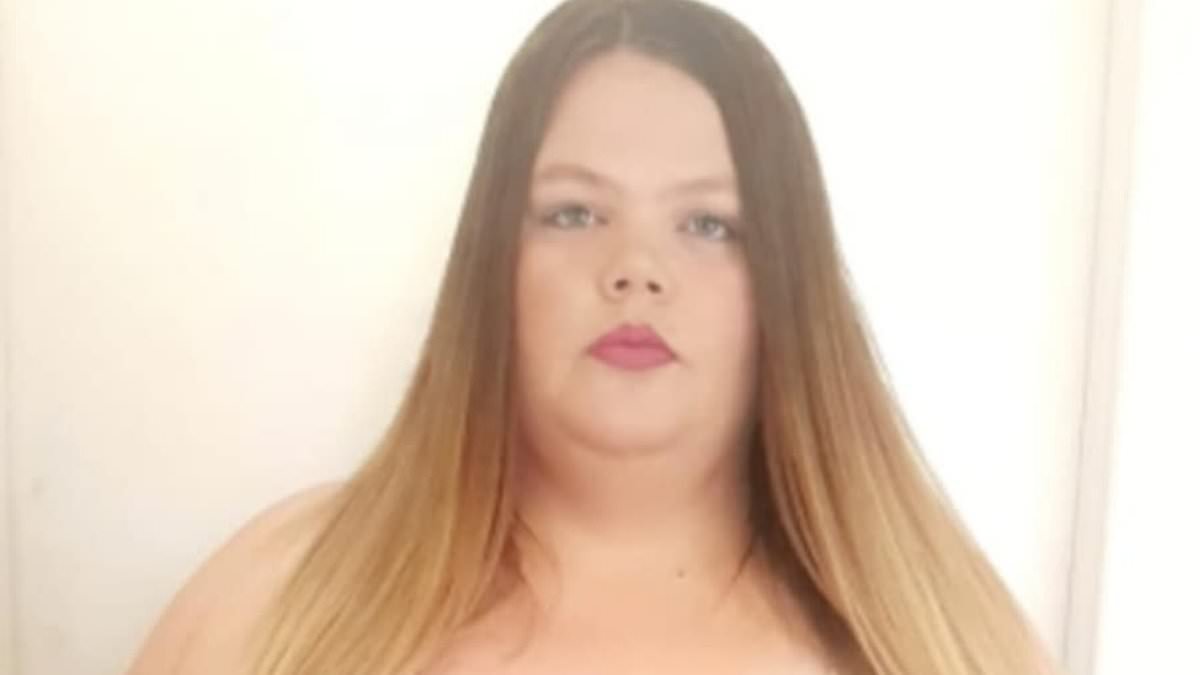 'Food addict' mother-of-two, 35, who spent £420 a WEEK on McDonald's breakfasts and Chinese takeaways shows off 13 stone weight loss after gastric band surgery: 'I drank 10 LITRES of Coca-Cola A DAY'