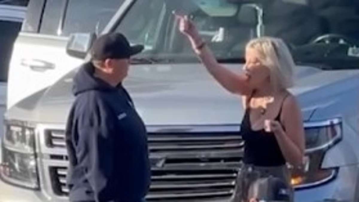 Tori Spelling recovers from terrifying car crash that landed family in hospital as she speaks with paramedics in aftermath