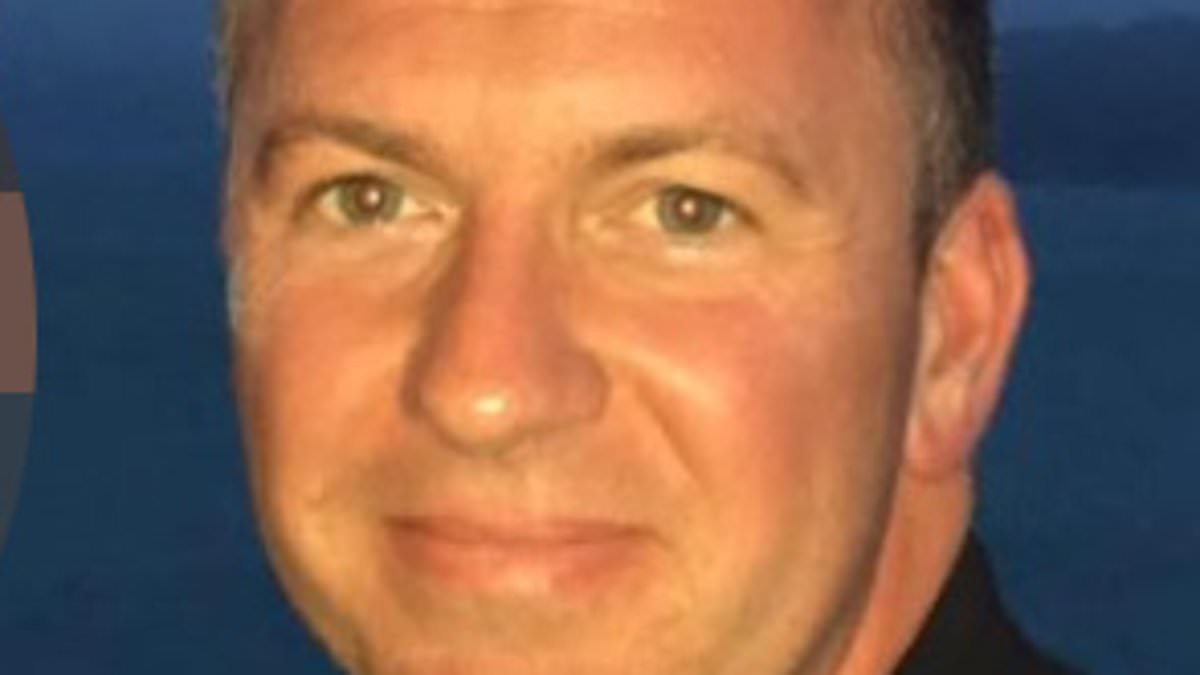 Virgin air steward is arrested in Florida for 'shoving' a teenage girl he accused of queue jumping at Disney's Magic Kingdom