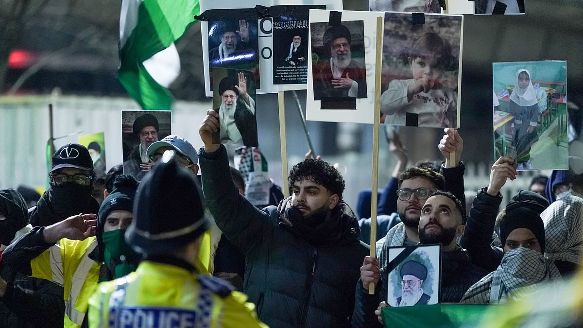 Protestors clash with mourners at candlelit vigil for Ayatollah Ali Khamenei in Manchester