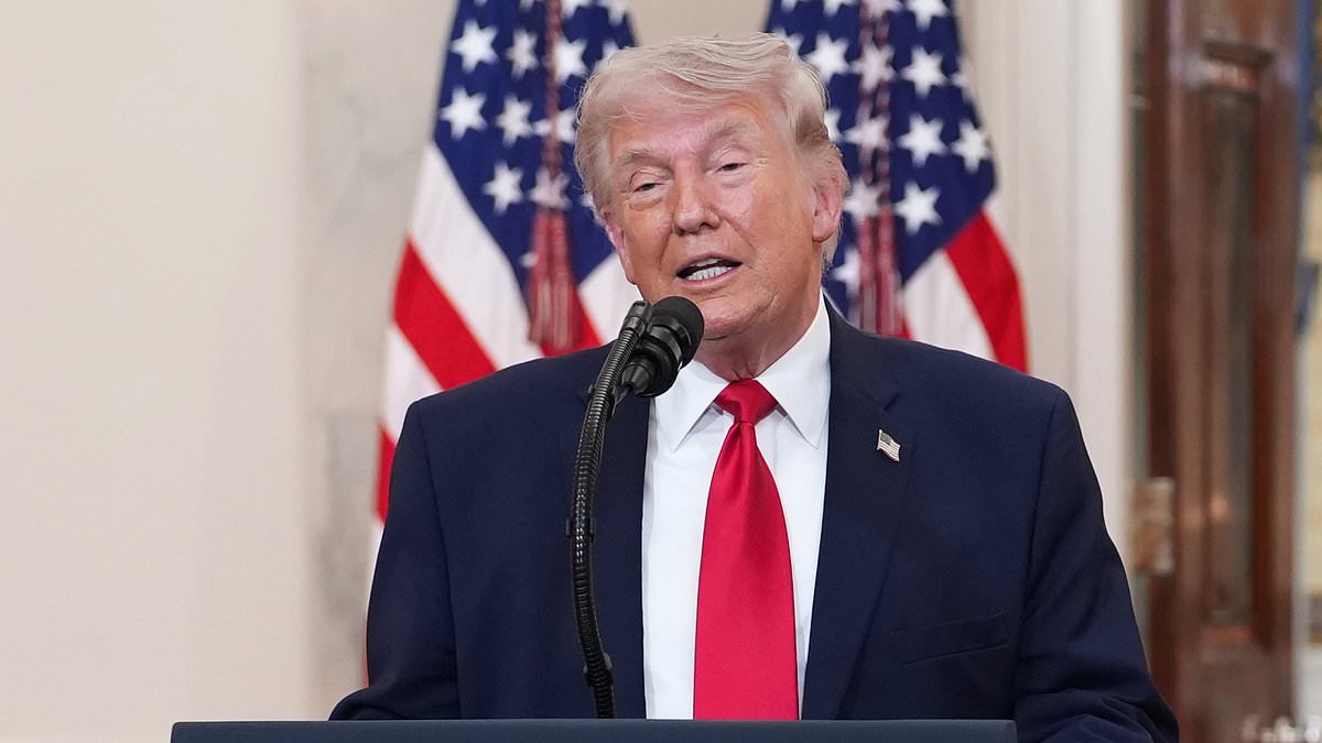 Trump issues bloodcurdling MISSPELLED threat to Iran as deadline to reopen Strait of Hormuz approaches