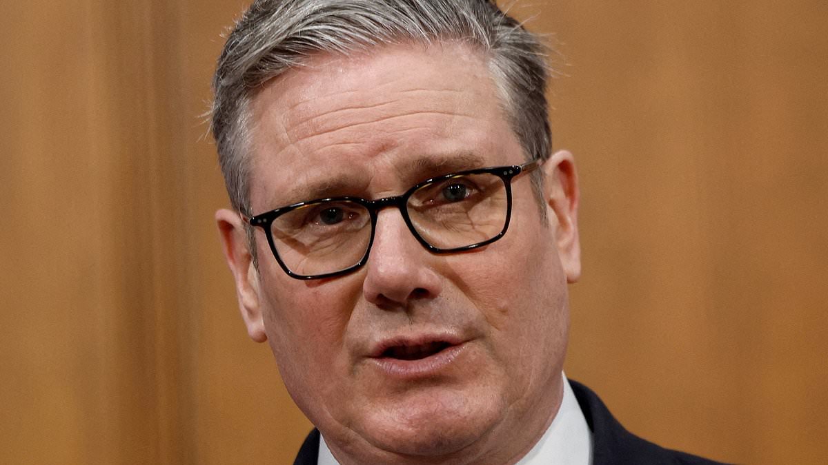 Labour cabinet ministers lambasted as 'hypocrites' after claiming nearly £60,000 to subsidise their fuel