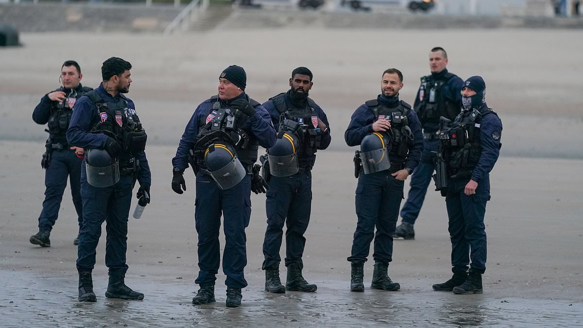 The eye-watering cost of deporting small boat migrants to France under Labour's 'failed' one-in one-out deal