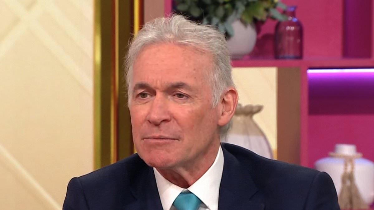 Lorraine's Dr Hillary rushed to hospital in ambulance after terrifying heart attack scare left him fearing for his life