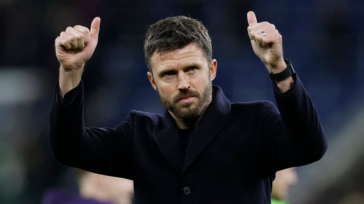 Gary Neville tells Man United to 'pursue another manager right NOW' and suggests hiring old team-mate Michael Carrick is a 'risk' despite his almost-faultless start