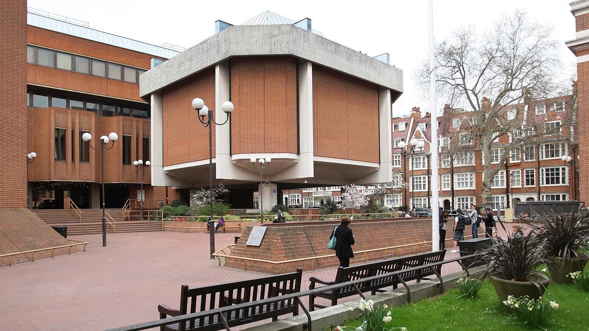 Hackers target some of Britain's wealthiest residents through council website - sparking warning to more than 100,000 people