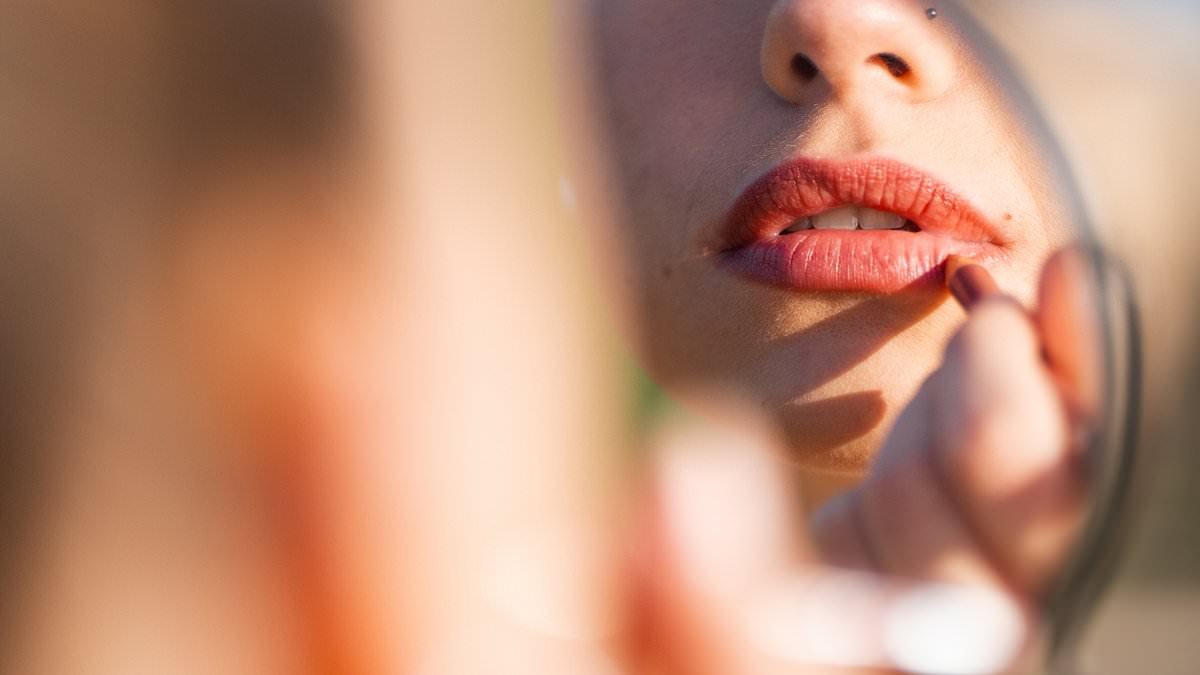 I'm a beauty writer who's tried countless lipsticks - these are the five flattering combos I constantly return to