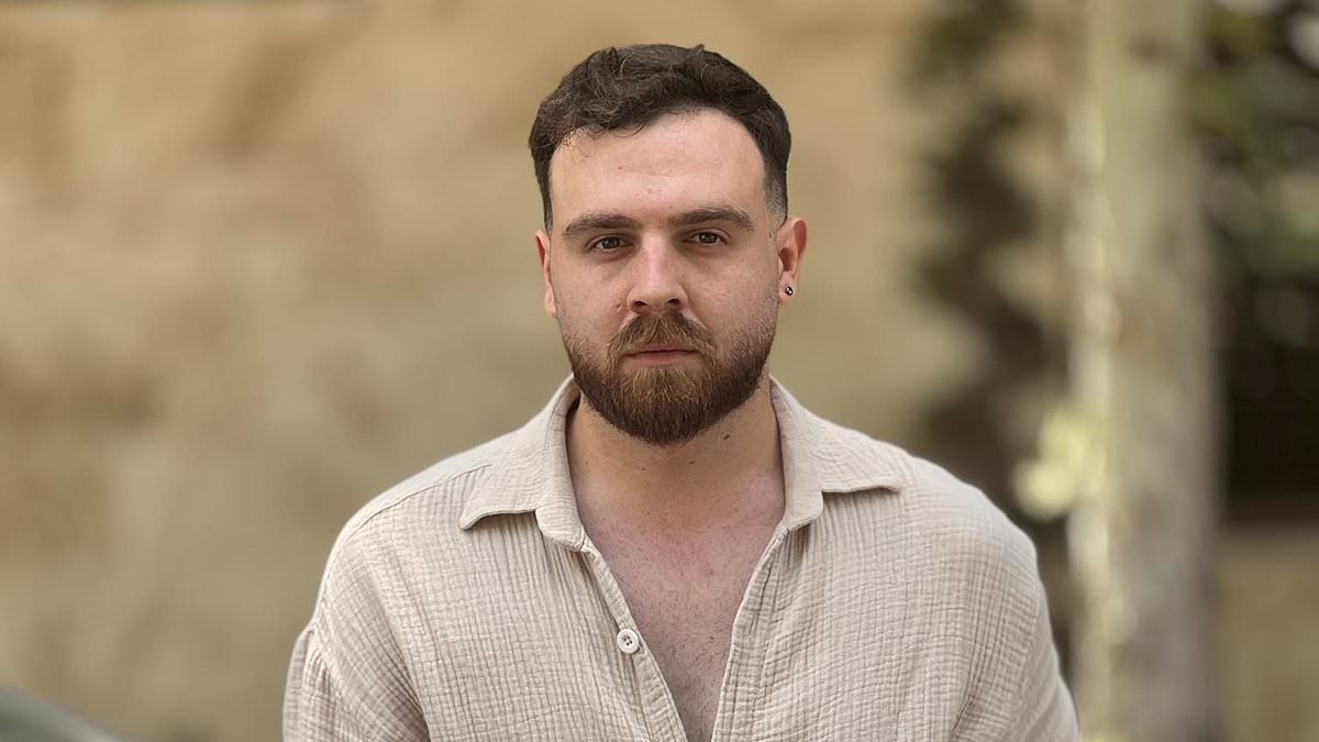 Iranian shopkeeper, 26, who was set to be executed for protesting has been released after weeks in a hellhole prison