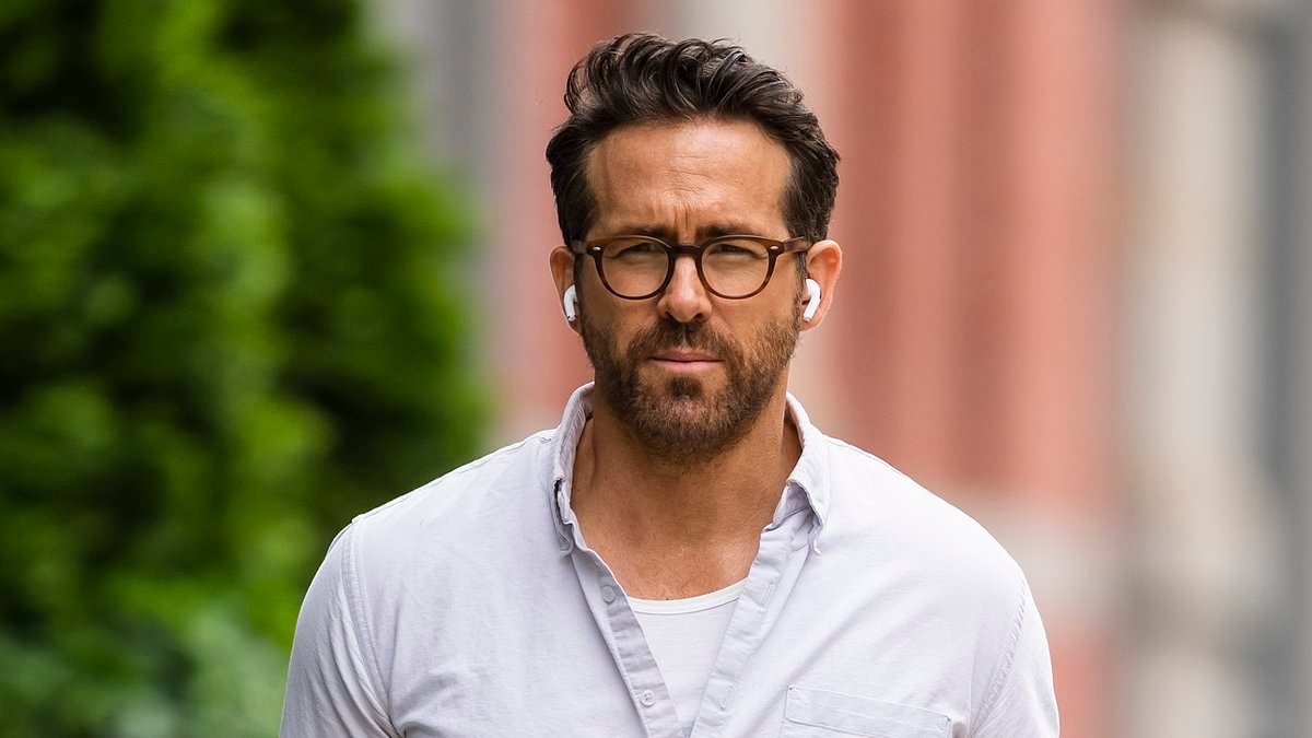 Ryan Reynolds TORCHED by fans over 'cringe' email he allegedly sent to It Ends With Us author Colleen Hoover