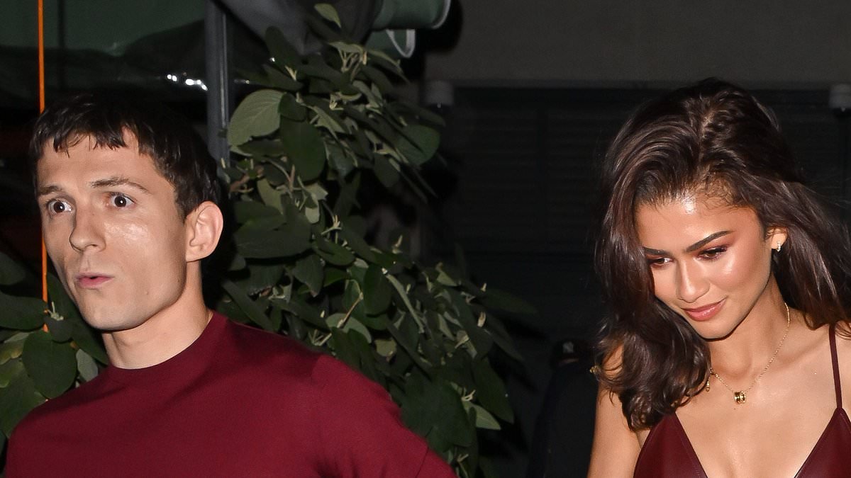 Zendaya reveals her relationship 'red flags' amid romance with Tom Holland and says 'you can know someone for a long time and they can change'