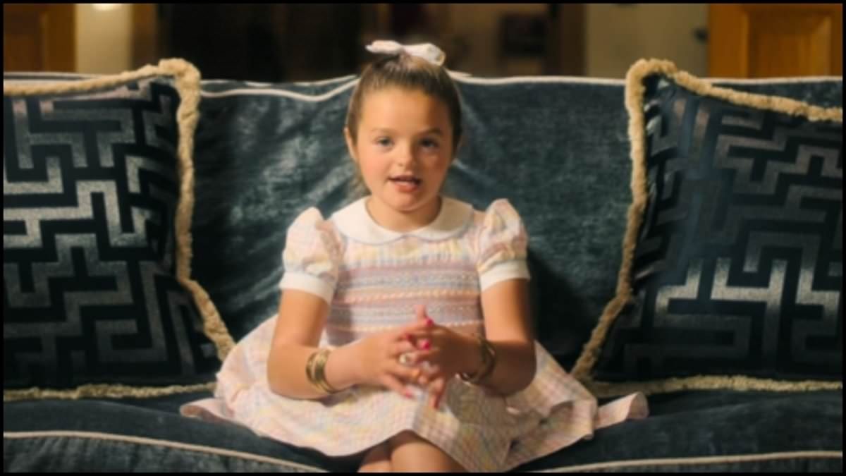 At Home With The Furys viewers rave over 'star of the show' Valencia - lauding her as 'the most grown up little girl ever' and 'cracking up' at her 'banging' one-liners