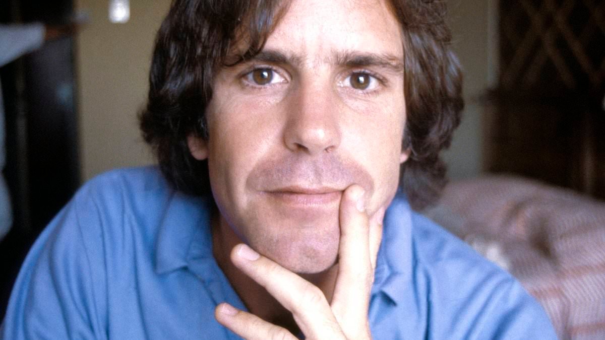 Grateful Dead founding member Bob Weir: tributes pour in after his death at age 78