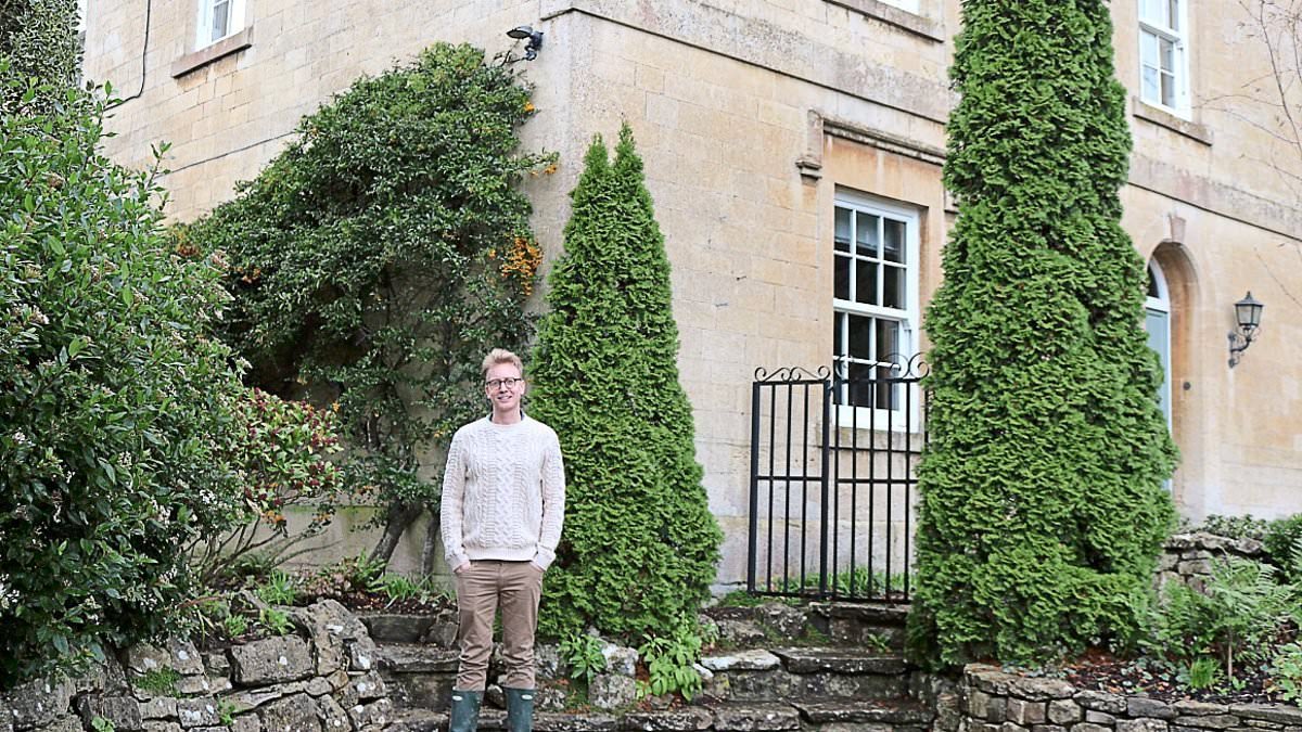 I escaped my tiny London flat to live the Good Life dream in a six-bedroom home in Somerset with an orchard... this is what nobody tells you about the countryside dream