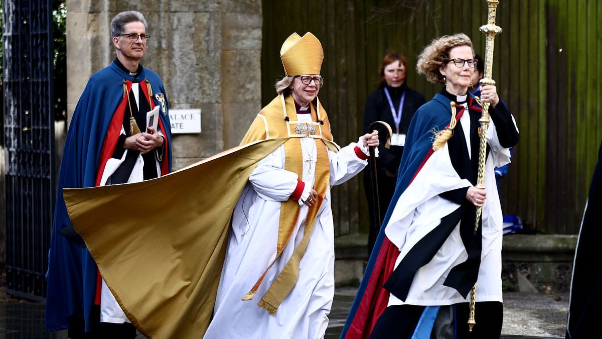 PETER HITCHENS: Our soppy Church is no match for the power of Islam in Britain. This is the simple truth behind the rise of mosques and the lesson we must learn