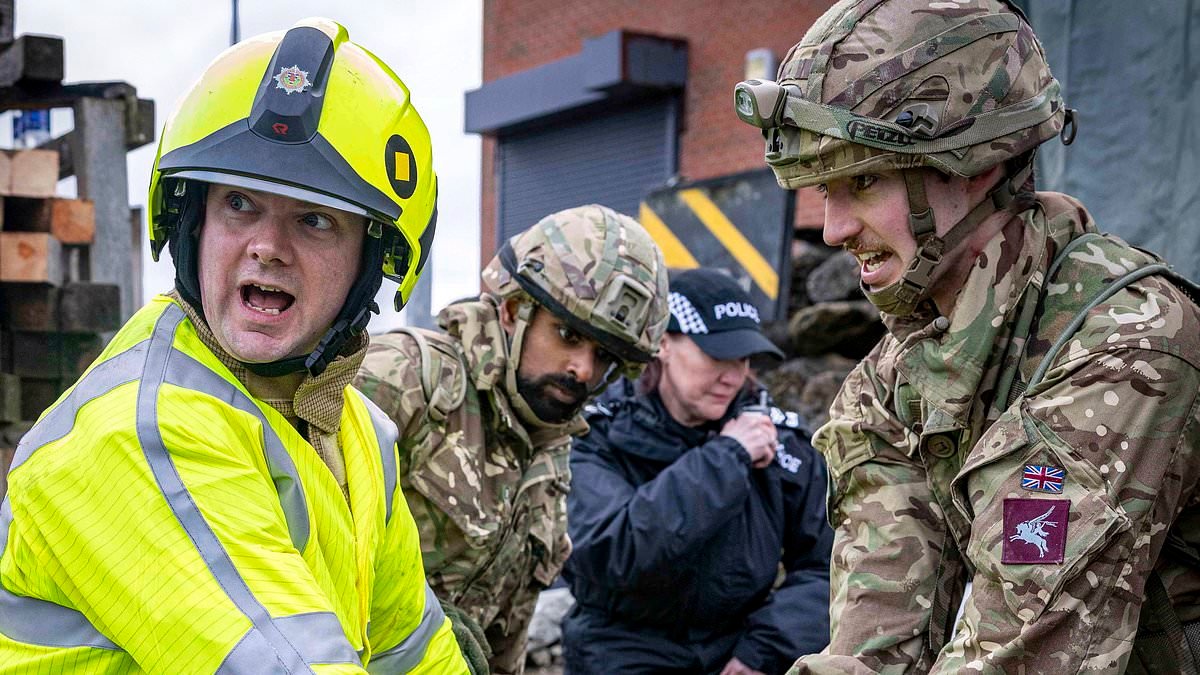 British army prepare for an attack on the UK: Soldiers practise vital life-saving skills in military drill