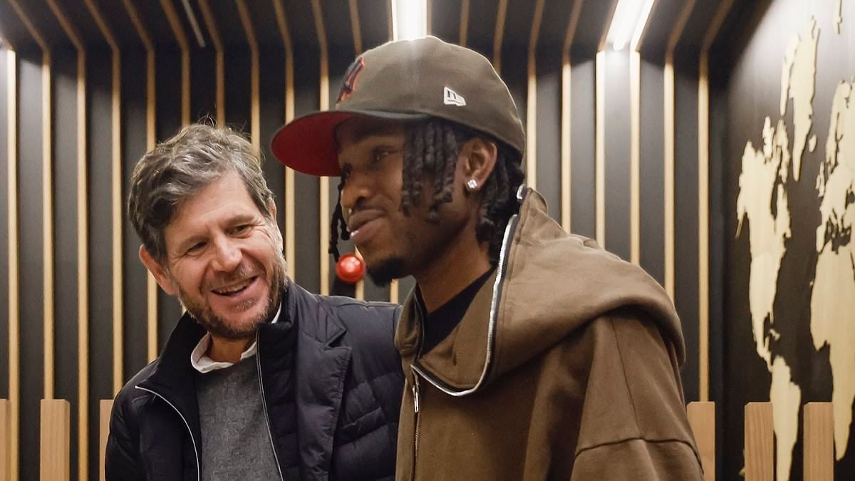 Transfer Deadline Day LIVE: Why £60m defender is REJECTING Chelsea for Liverpool, Arsenal enter the market at the last minute and Crystal Palace face £85m day - all the deals as they happen