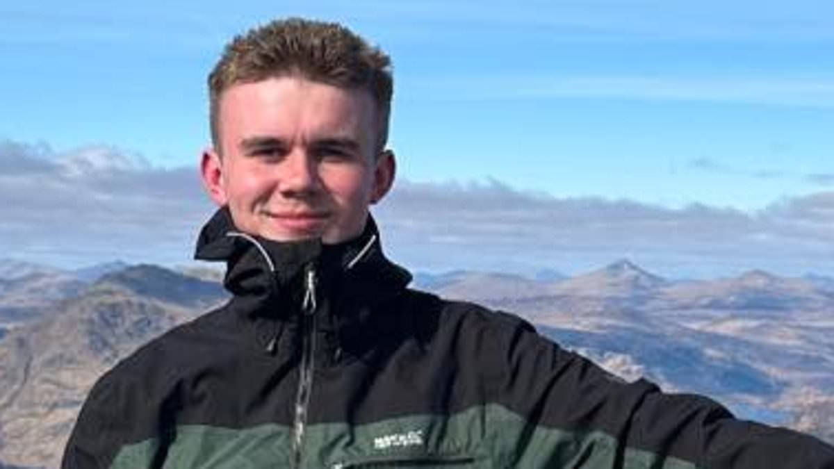 BT worker gets £10,000 payout for unfair sacking after calling Dundee United fan an 'Arab' - even though that is supporters' nickname