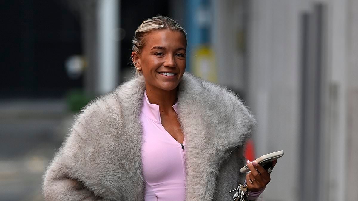 Love Island's Molly Smith shows off her VERY tanned physique as she heads to the gym for a morning workout
