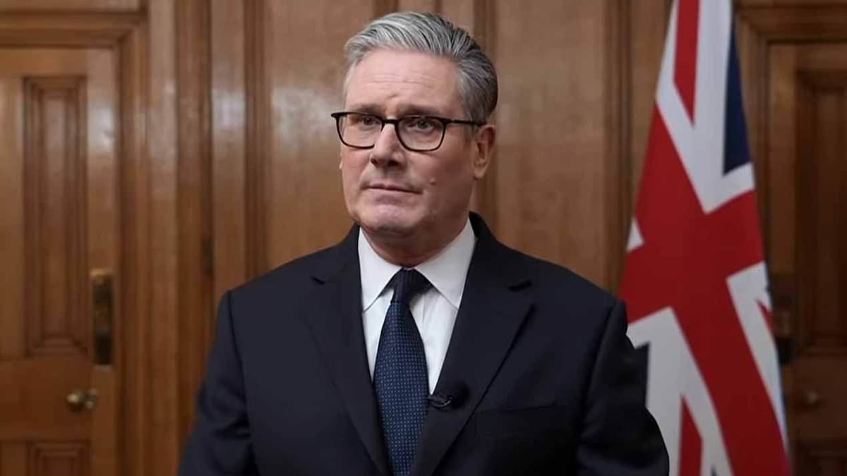 BRENDAN CLARKE-SMITH: Let's not sleepwalk into a nightmare of letting the Left in once again