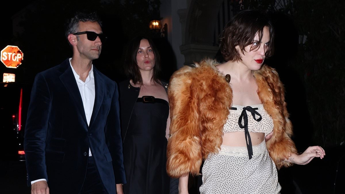 Worse-for-wear stars enjoy raucous Golden Globes afterparties after dull ceremony that sent many fleeing for the exits early