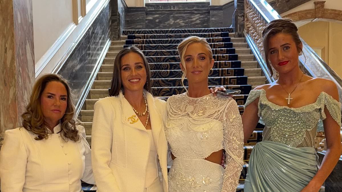 Paris Fury and daughter Venezuela, 16, look sensational in glitzy gowns as they get glammed up for Tyson's return to boxing