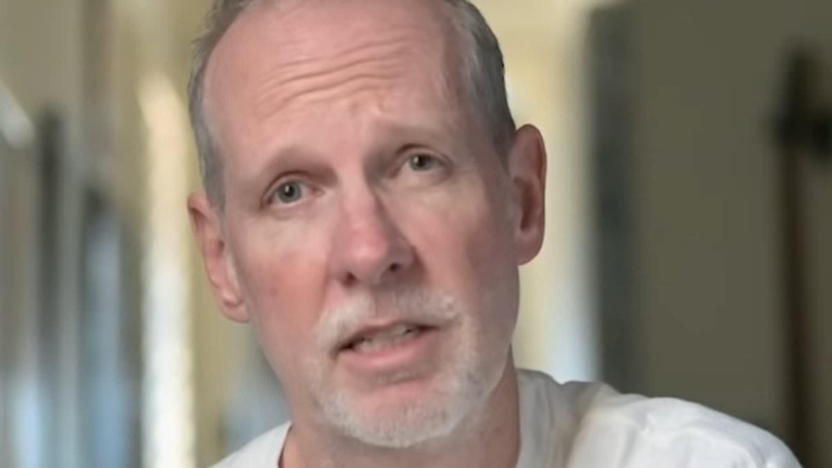 No Doubt guitarist Tom Dumont, 58, reveals Parkinson's diagnosis as he says 'it's been a struggle every day'