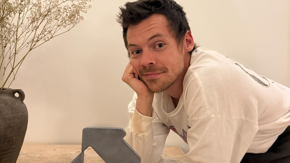 Harry Styles lands Number 1 with new single while former bandmate Louis Tomlinson tops the album charts in a double whammy for One Direction fans - 15 years after the boyband's first hit