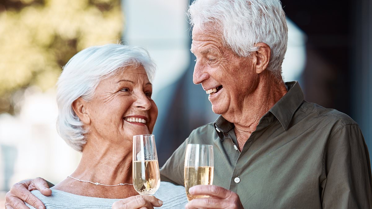 How long will YOU live beyond 66? Four fifths are too pessimistic and it could harm their pension