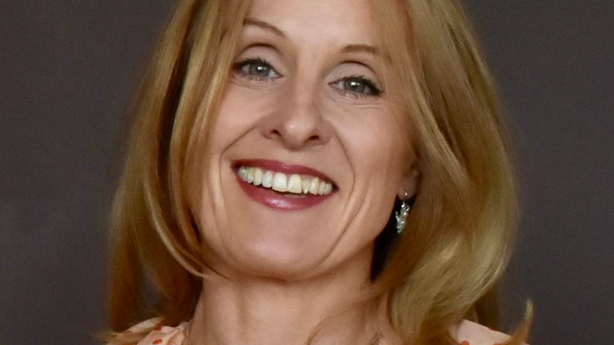 SOPHIE BENGE: I quit sugar after my cancer diagnosis when a doctor changed my life. She told me it's the fuel that feeds tumours' growth... and that's not the only heinous effect