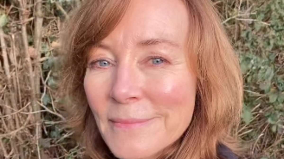 Sian Williams, 61, recalls secretly fainting live on BBC Breakfast while struggling with extreme anxiety after she stepped back from the spotlight