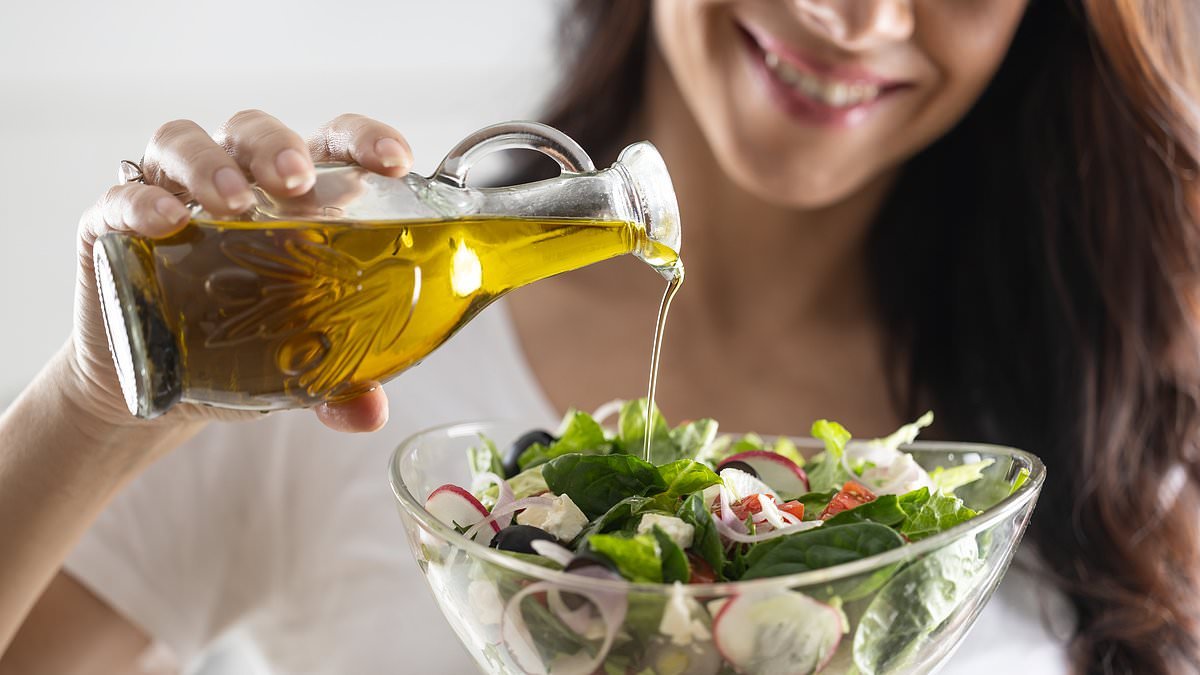 Diet that cures pain and inflammation, devised by experts: Constant sickness and aching joints are the first signs of problems that left unchecked can turn deadly. Now new research has the life-changing answers
