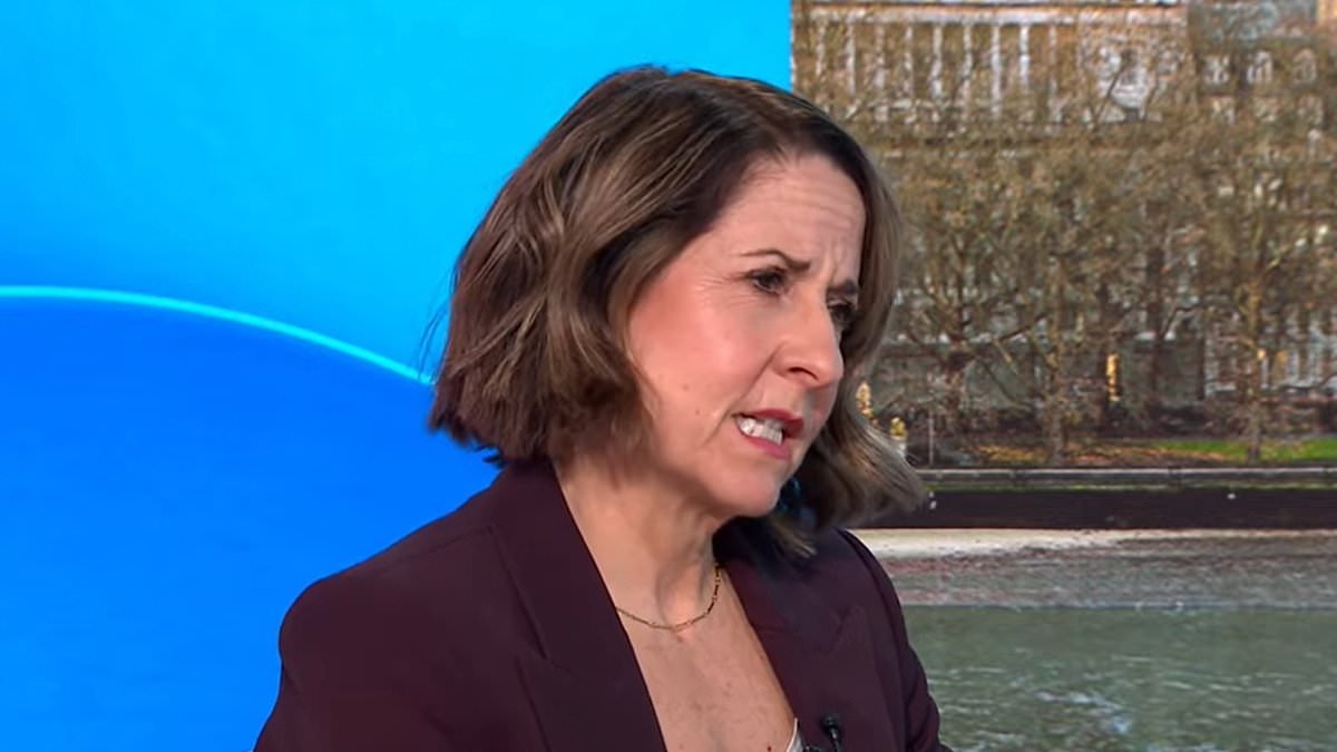 Starmer would have blocked Mandelson from becoming ambassador to US if he knew ex-minister failed vetting, insists Kendall