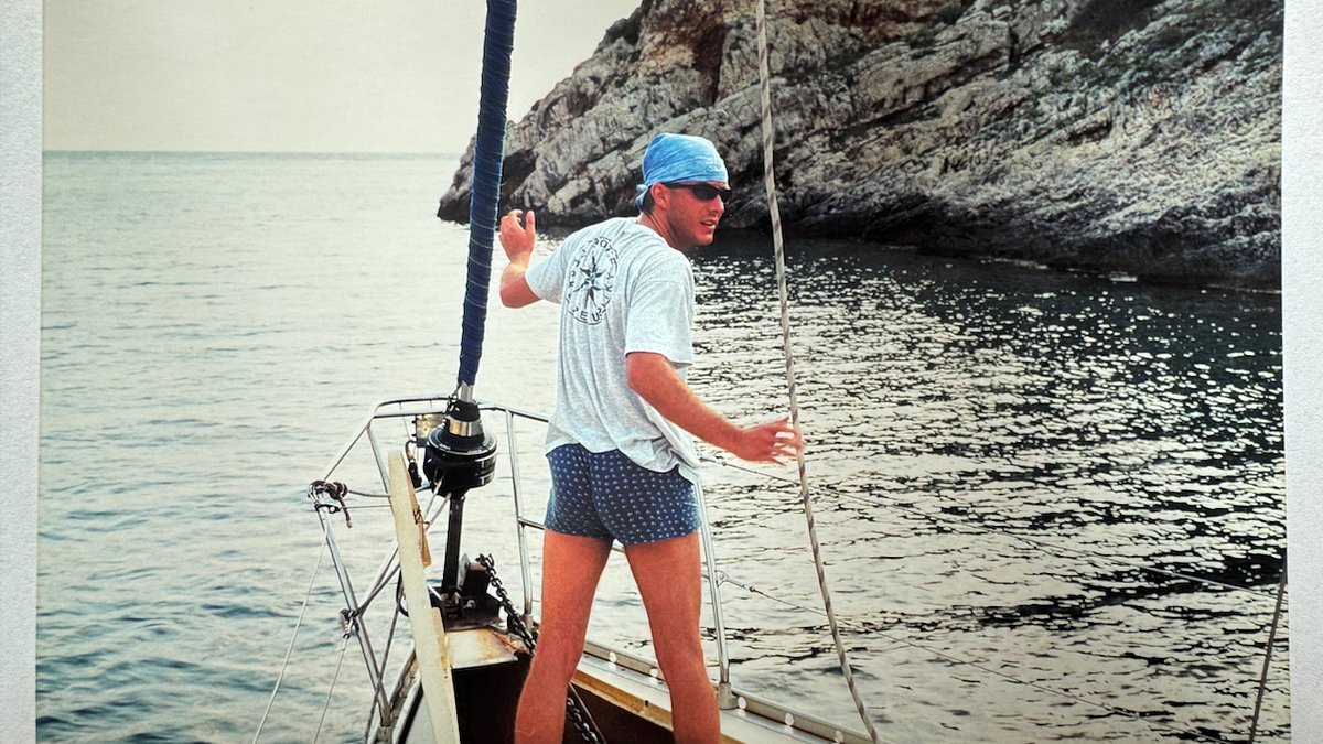 Tourist reveals how a diving holiday ended in tragedy when his friend failed to surface - and his ensuing horror at being accused by police of his murder