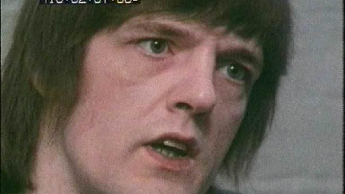 'Uncle Bob', the man who enjoys classical music, playing chess...and has murdered four people: The real-life story of 'Hannibal the Cannibal' who has spent half a century in solitary confinement