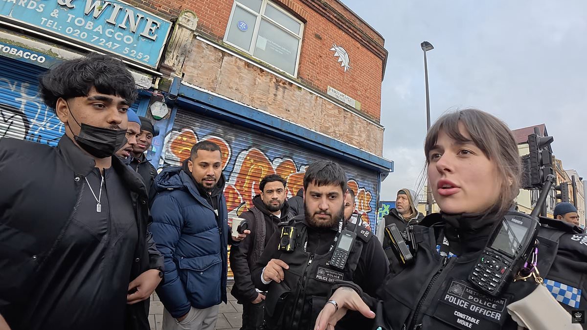 Moment police officer defends Christian preacher's freedom of speech after Whitechapel group tell him 'This is a Muslim area'