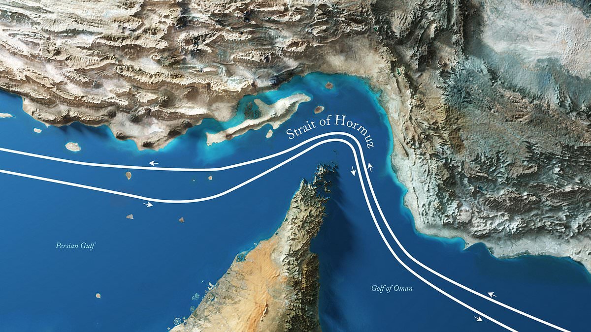 Global airlines boss hints at summer holiday chaos as 'it will take months' for jet fuel supply to recover when Strait of Hormuz reopens