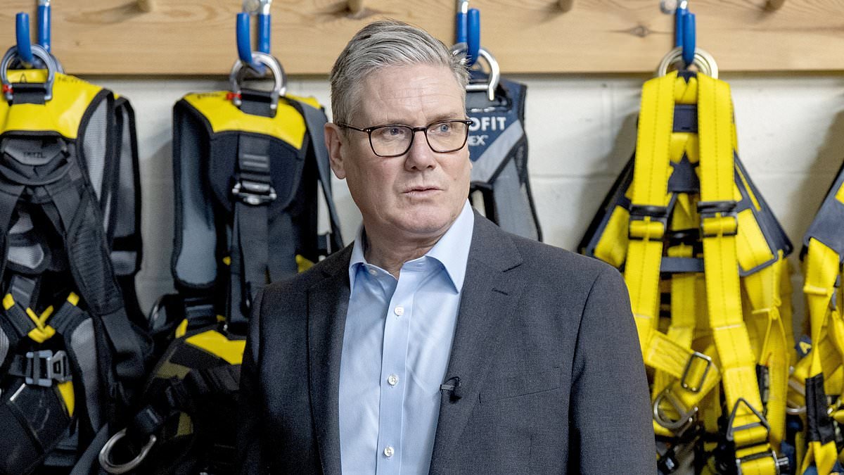 Is another Labour U-turn on the cards? Keir Starmer gives clearest indication that Labour is considering a ban on under 16s using social media