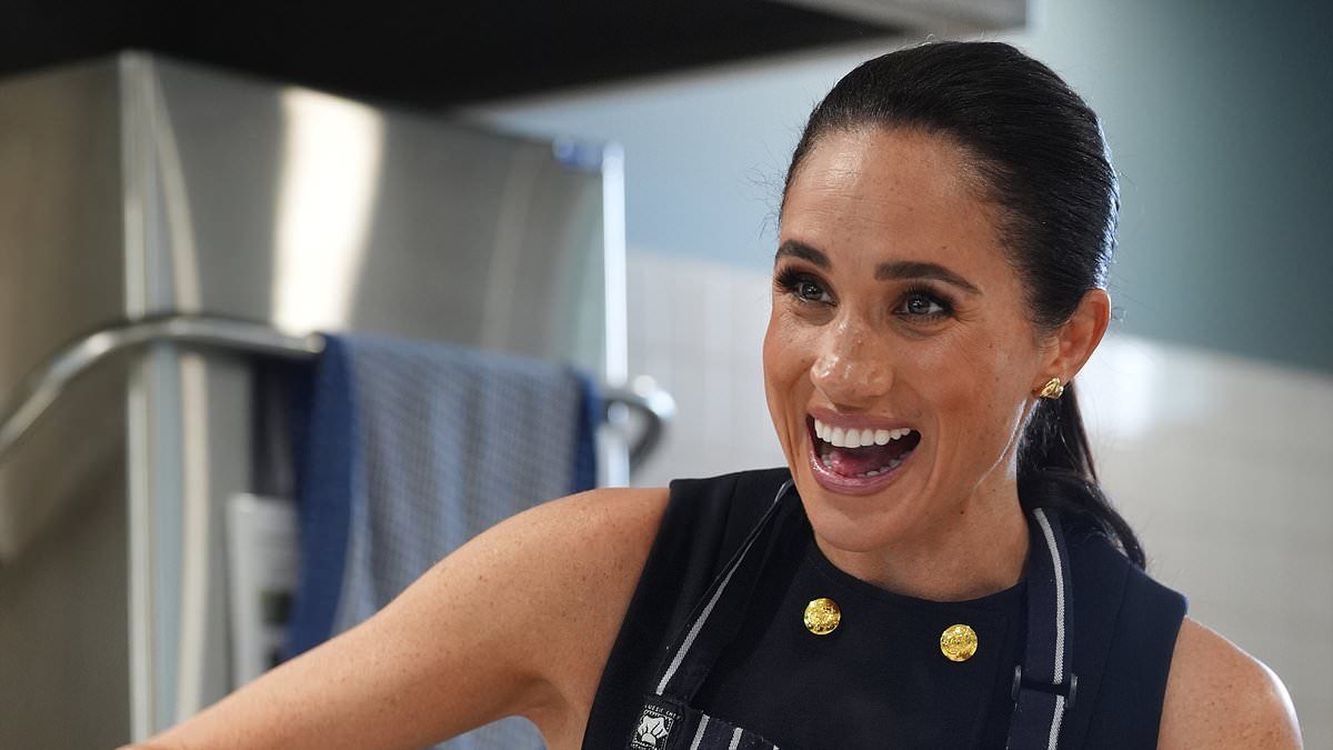 Meghan Markle thanks 'generous' resident at homeless shelter who praised her 'wrinkle-free and glowing' skin