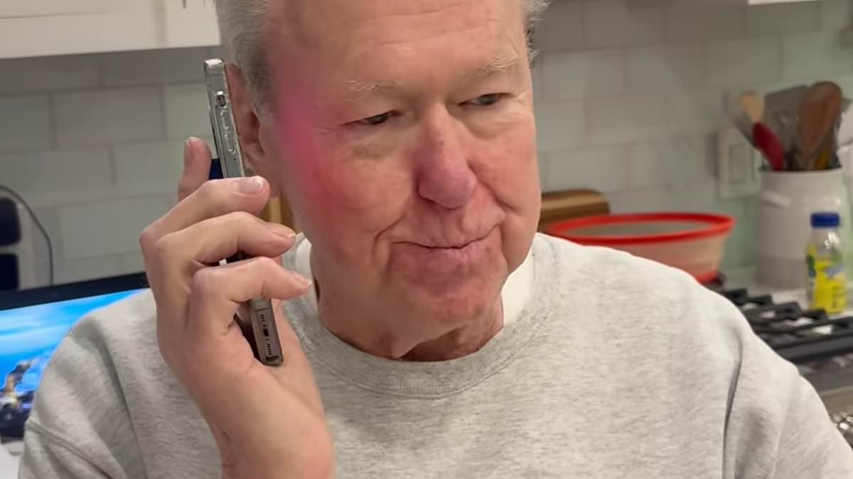 Emotional video shows moment Donald Trump called parents of fallen US soldier to deliver heartwarming news