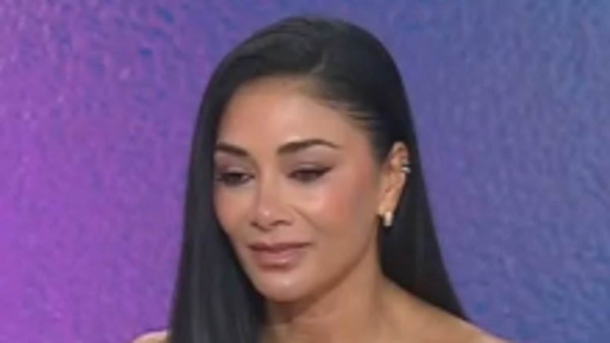Nicole Scherzinger freezes and stumbles over her words during VERY awkward interview on Today show