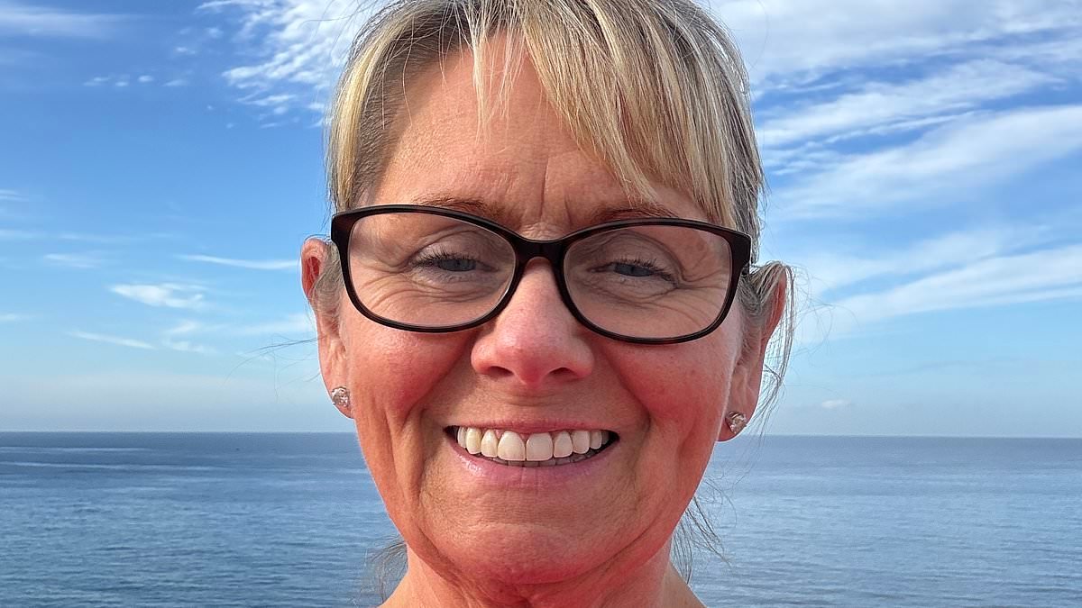 My teeth started yellowing and became crooked in my 50s. I was so insecure... then I discovered this natural new technique that's given me a perfect smile. It's painless, long-lasting and makes me look half my age