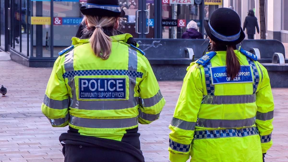 Police to face regular tests on how well they can do their job in order to keep new 'licence to practise' in major shakeup