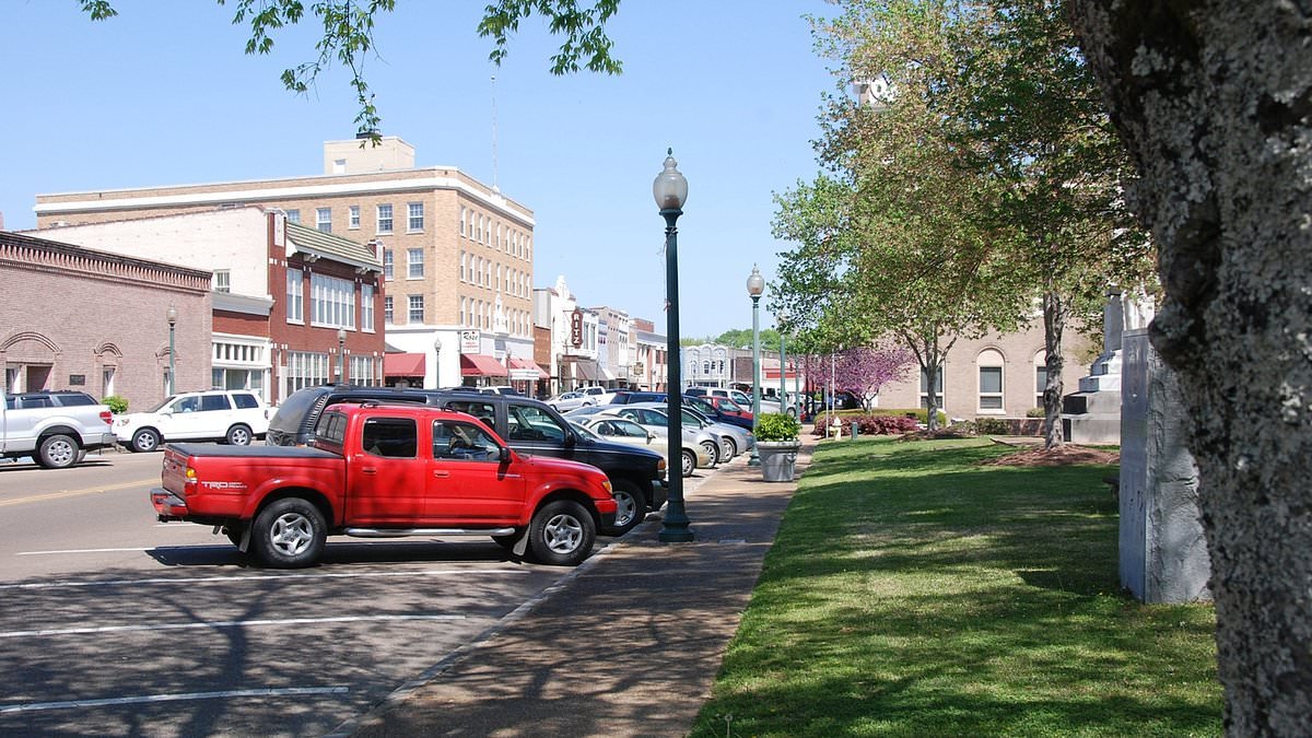 Multiple people are killed in Mississippi as cops arrest suspect